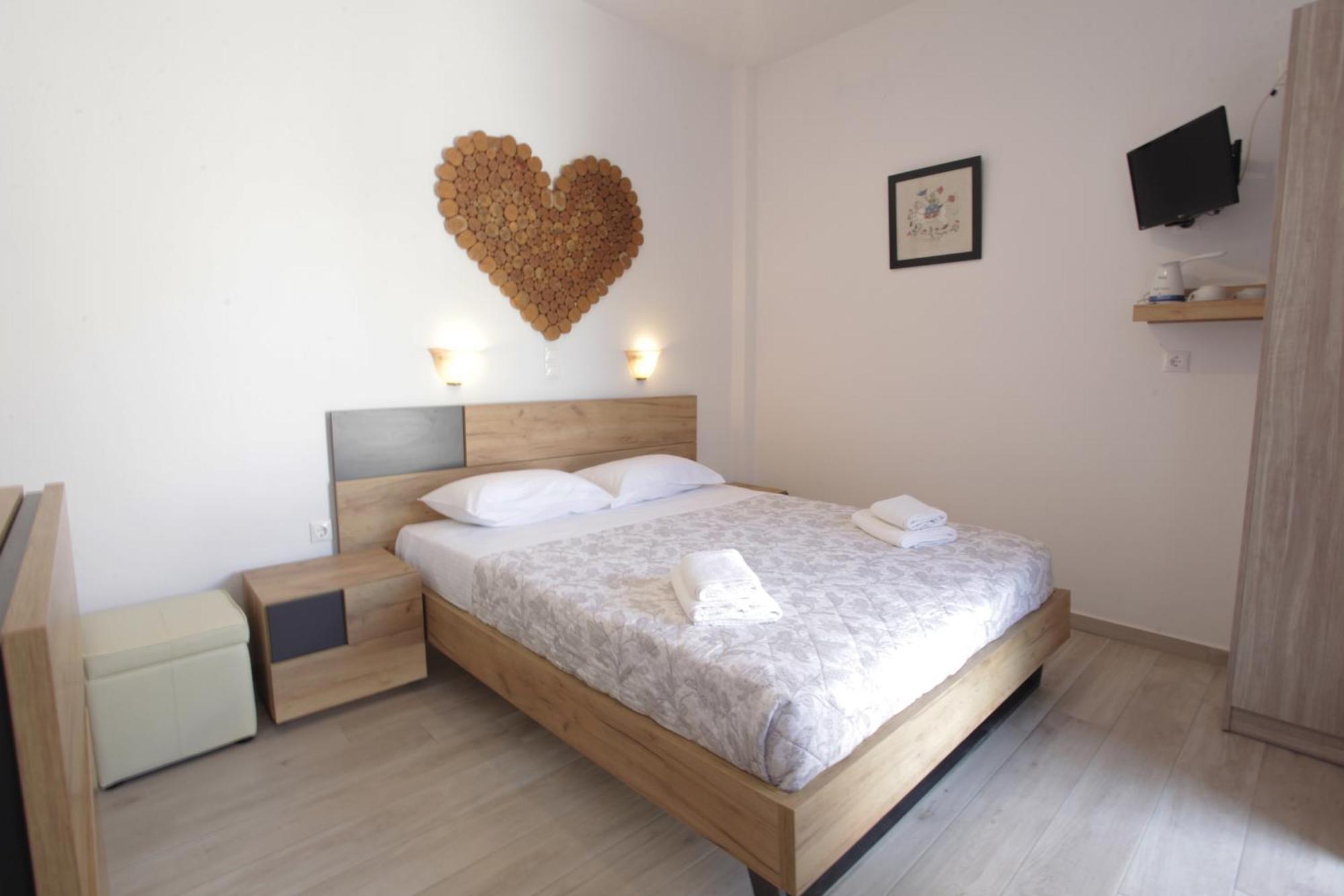 Skyros Avra Residences Room photo